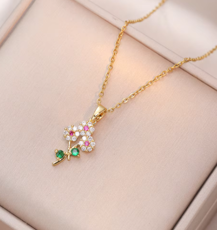 Material Necklace (One Piece)