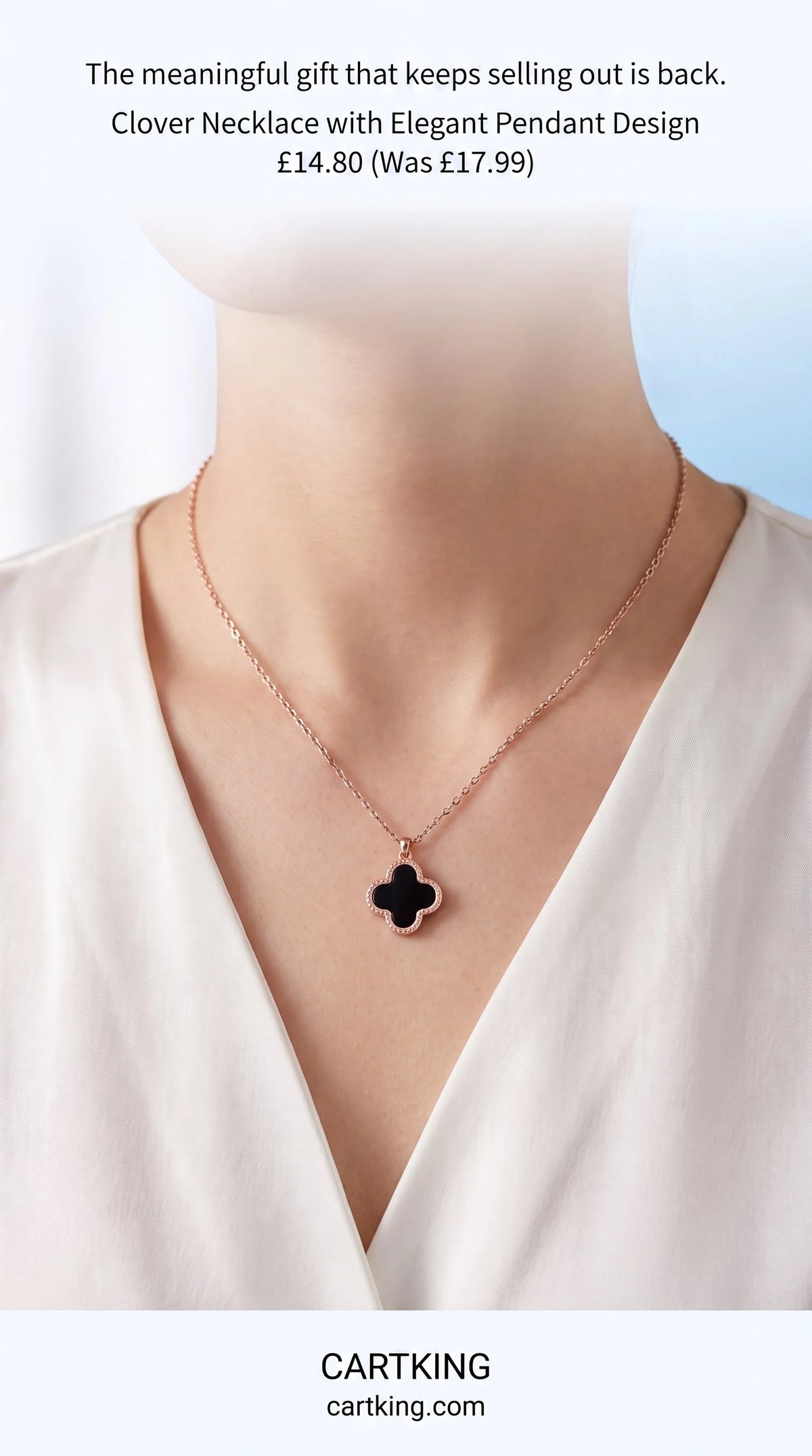Clover Necklace with Elegant Pendant Design